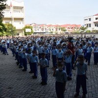 INLA GOES TO SCHOOL | SD METTA MAITREYA