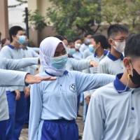 INLA GOES TO SCHOOL | SMP METTA MAITREYA